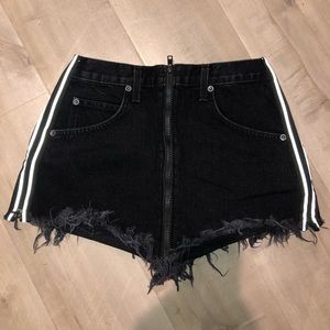 LF Short Jean Skirt